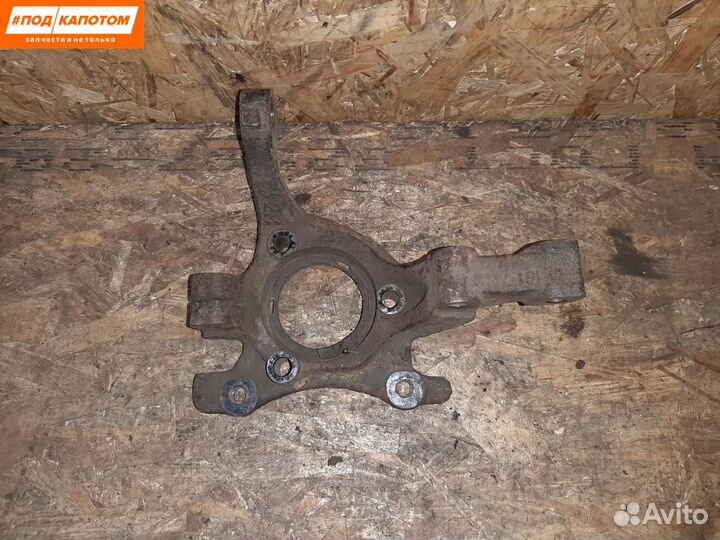 Кулак передний левый Opel Astra H (2004 - 2007)