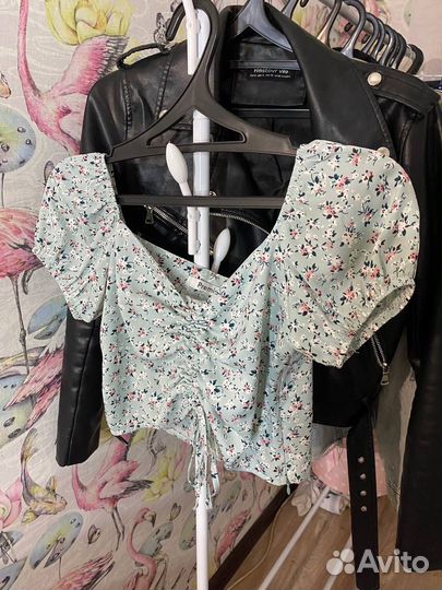 Костюм с юбкой