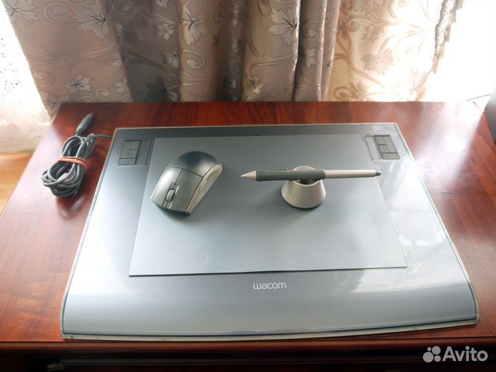 Графический планшет wacom intuos