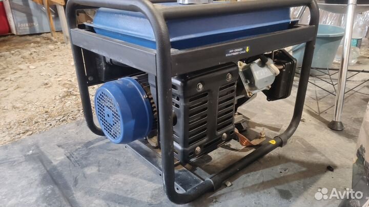 Генератор Geko 2801