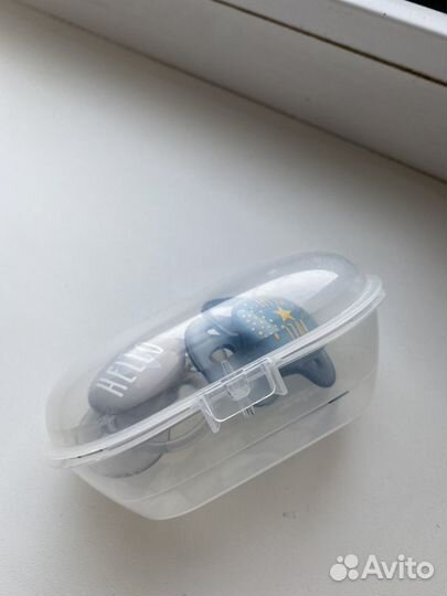 Пустышка avent новая 2 шт