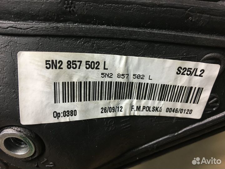 Зеркало Volkswagen Tiguan 08-17