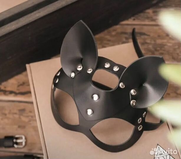 Маска кошки кожаная, ошейник с кольцами