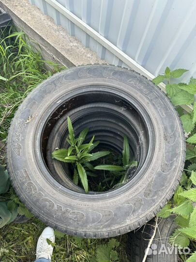 Amtel Cruise 4x4 215/65 R16 98H