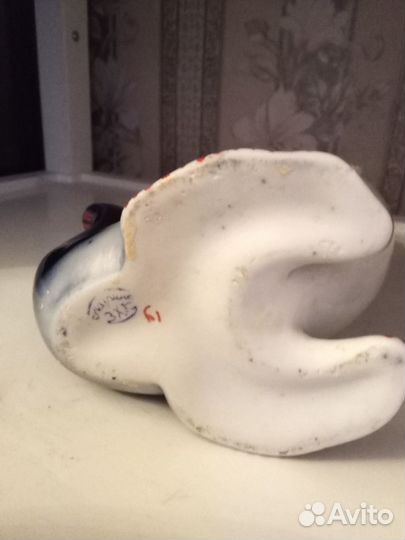 Фигурки фарфор 