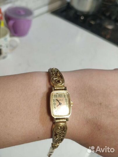 Часы женские Чайка. Скань