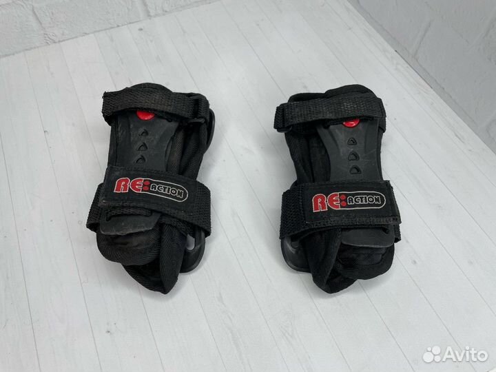 Комплект наколенников для роликов /комплект защиты