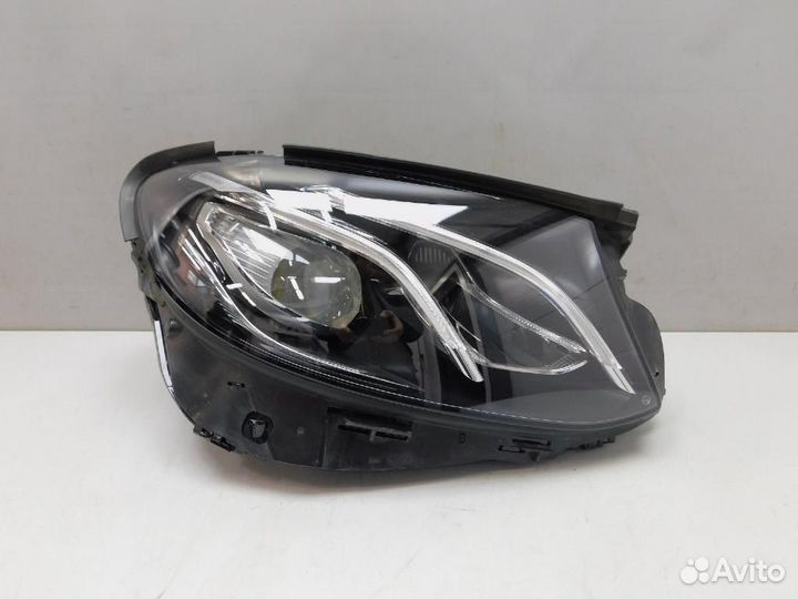 Фара правая Mercedes-Benz E-Class