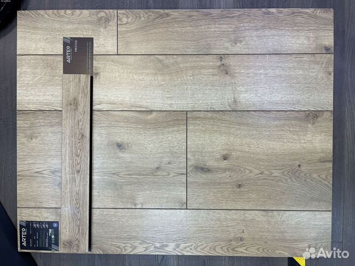 Ламинат глянцевый