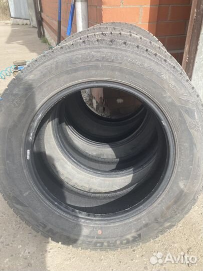 Roadstone Winguard WinSpike SUV 225/65 R17 106T