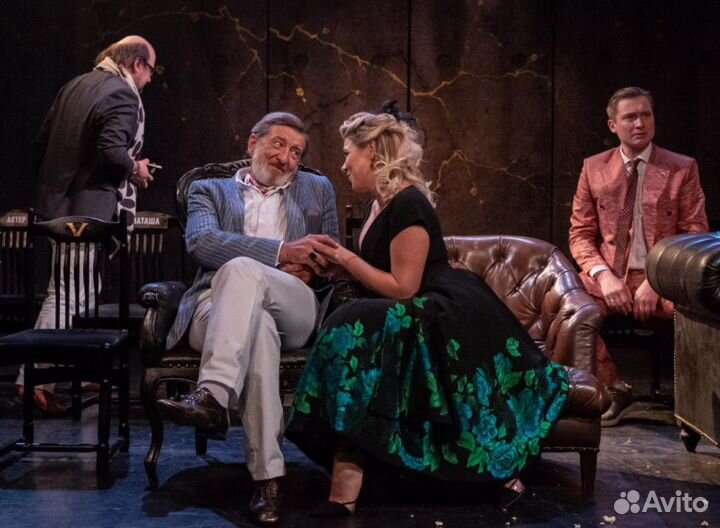 Билеты на спектакль На Дне 1/3