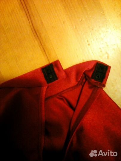 Абсолютно новый купальник