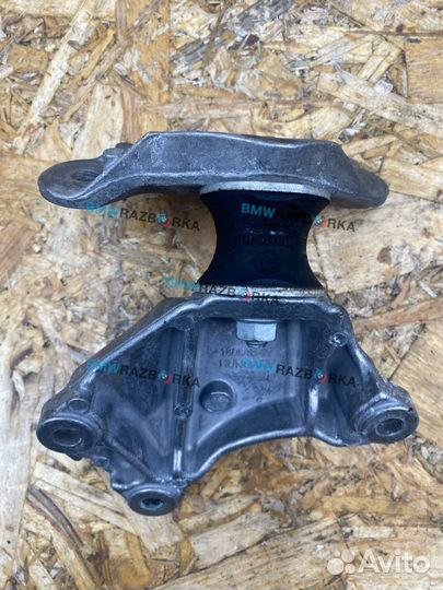 Кронштейн коробки (балка кпп) BMW X4 G02 рест. G02