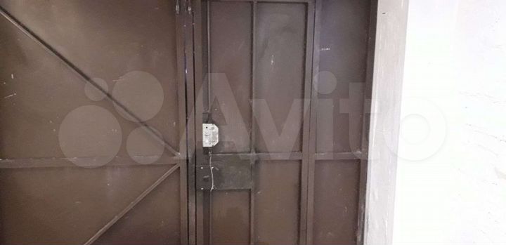 Машиноместо, 30 м²