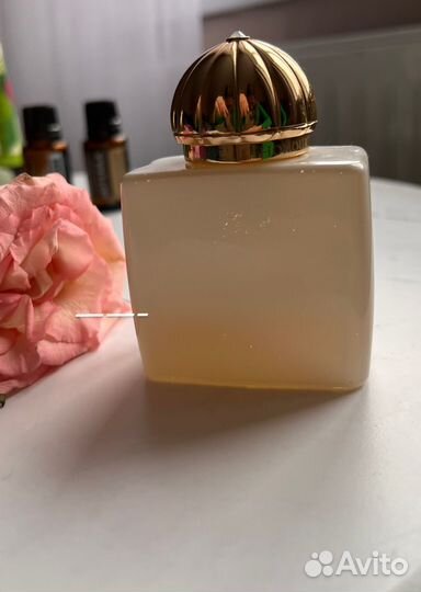 Духи amouage honour остаток во флаконе