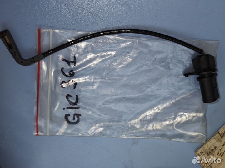 Датчик износа зад.колодок audi A4 12