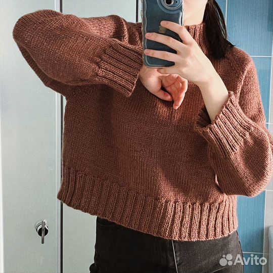 Свитер женский
