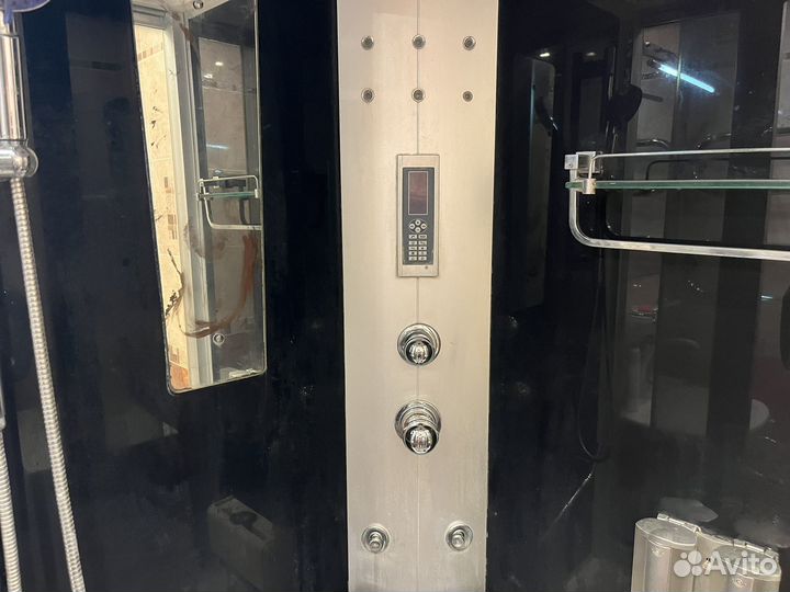 Душевая кабина 100х100 с небольшой ванной