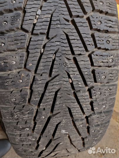 Nokian Tyres Hakkapeliitta 7 SUV 265/65 R17