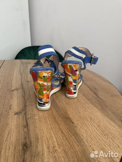 Босоножки женские на высокой платформе