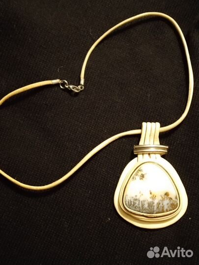 Авторское колье Моховый агат и натуральная кожа