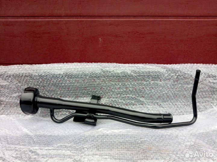 Горловина топливная Ниссан Навара