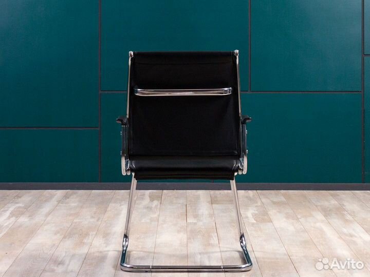 Кресло для совещаний Россия