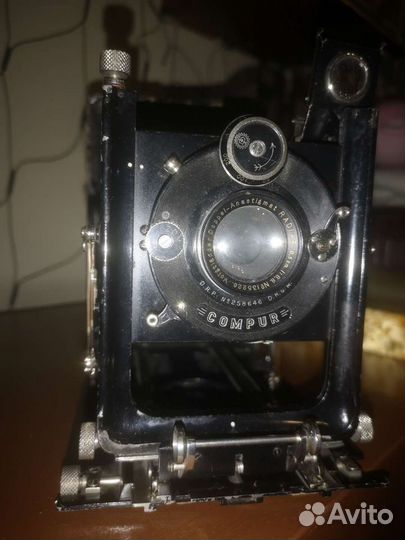 Фотоаппарат антикварный