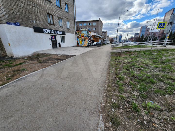 Огни Уфы, 25 м²