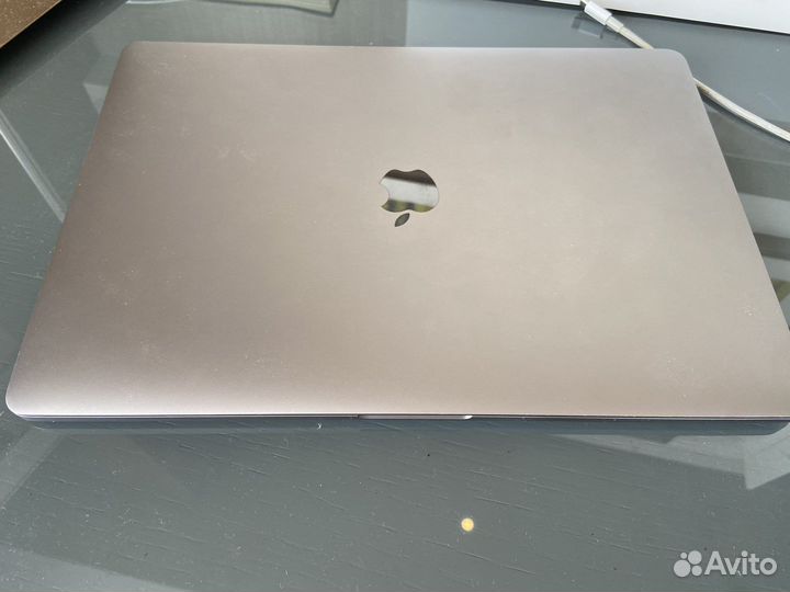 Apple Macbook pro 15 2017