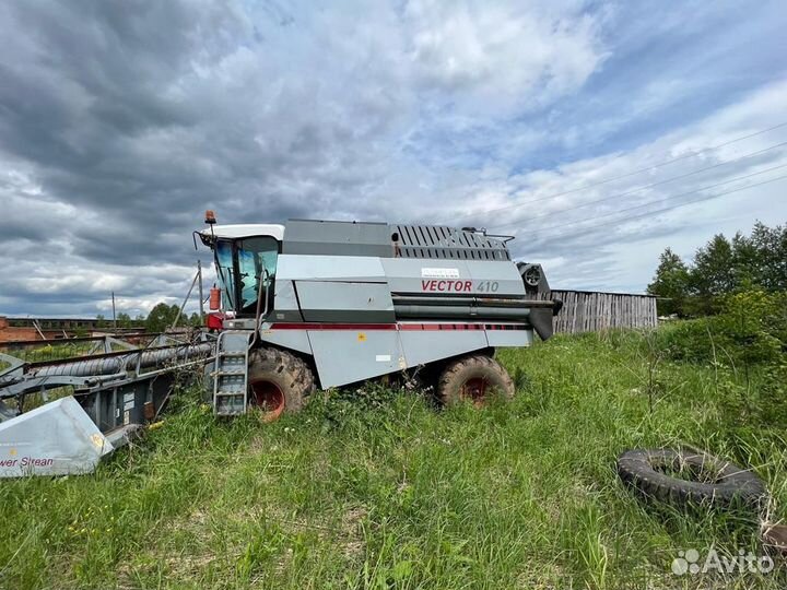 Комбайн Ростсельмаш Vector 410, 2010