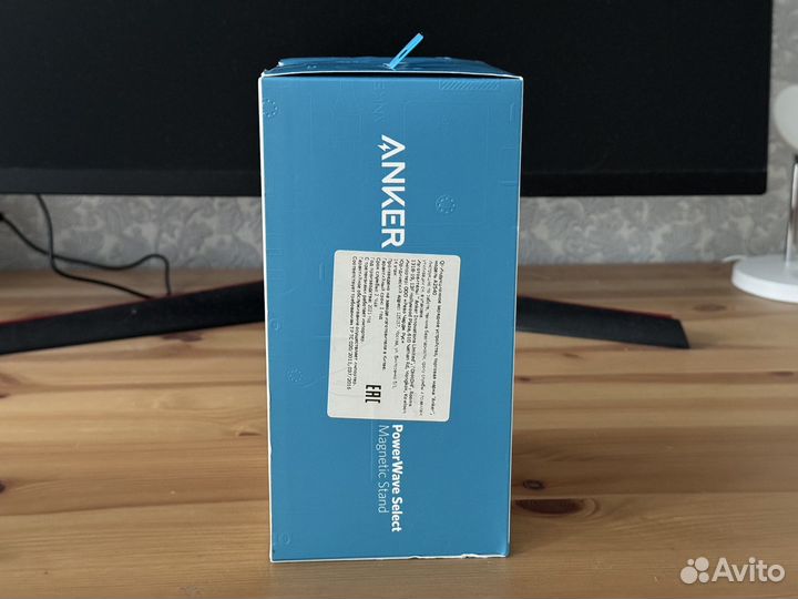 Беспроводная зарядная подставка Anker MagSafe