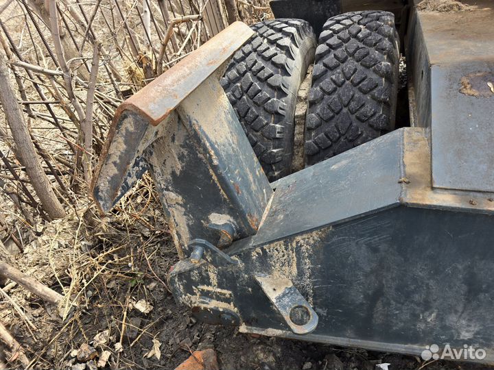 Колёсный экскаватор Твэкс ЕК-12, 2011