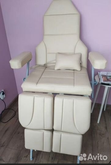 Педикюрное кресло