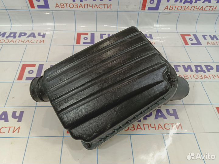 Корпус воздушного фильтра Chevrolet Lacetti J200 9