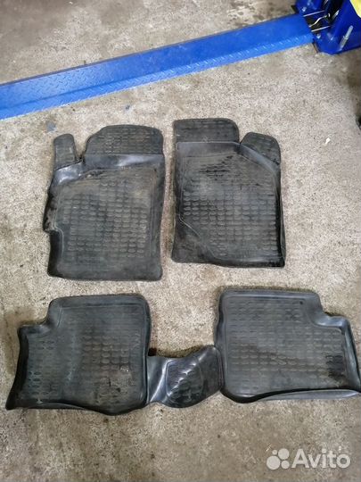 Комплект ковриков Kia Spectra