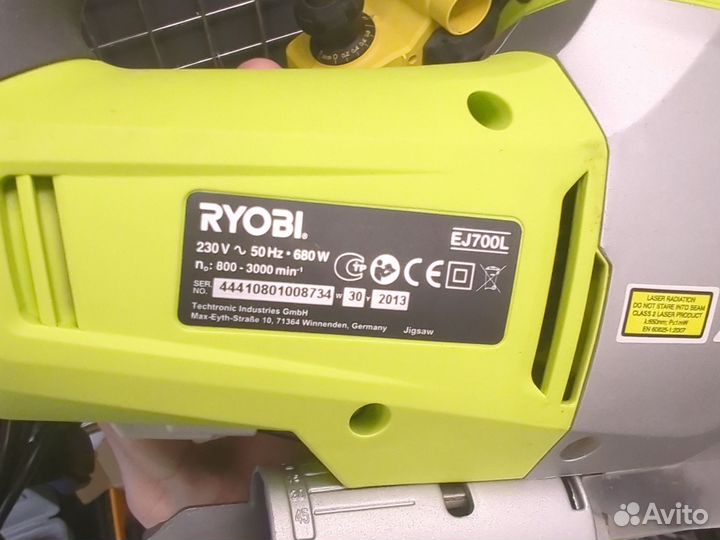 Лобзик Ryobi EJ700L с коробкой