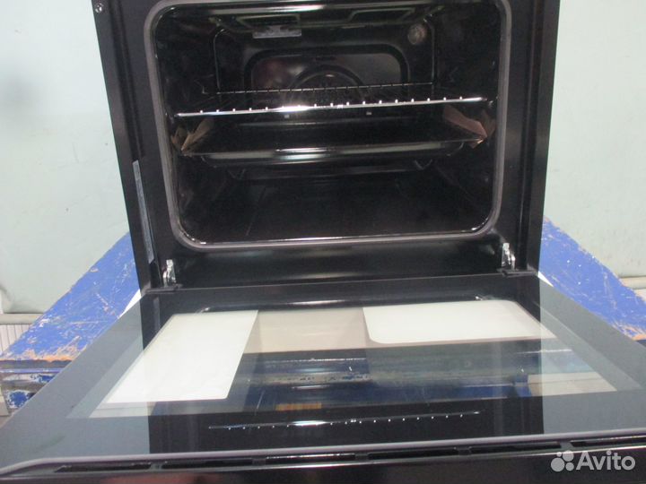 Духовой шкаф новый конвекция+ гриль