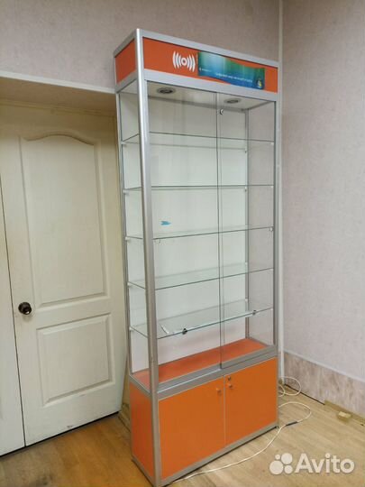 Стеллаж,витрина