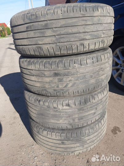 Kumho Ecsta HS51 225/55 R17 101W