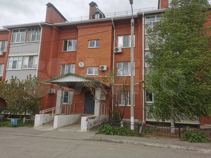 Квартира-студия, 30,2 м², 1/3 эт.