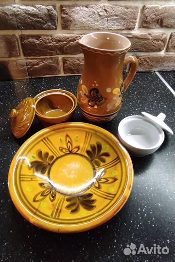 Продам посуду СССР: кувшин, блюдо и масленки