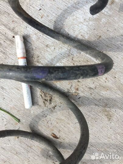 Пружина передняя Kia Ceed 1 2010-2012