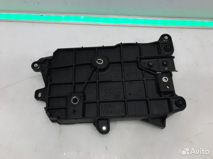 Крепление (подставка/площадка) под аккумулятор