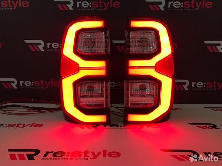 Фонари задние Toyota Hilux PickUp D1359