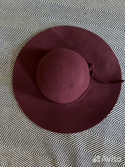 Шляпа женская фетровая