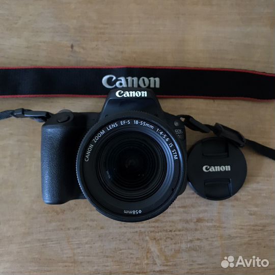 Canon EOS 200D Kit EF-S 18-55mm f/4-5.6 IS STM