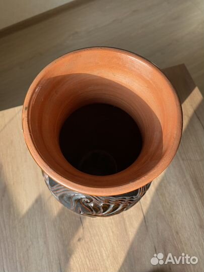 Глиняная ваза