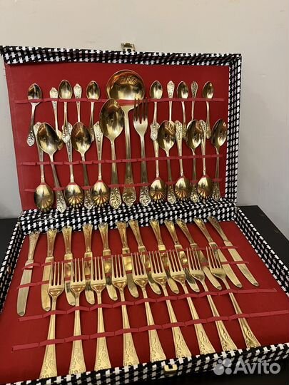 Набор столовых приборов. Италия