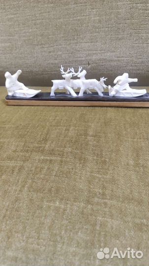 Статуэтка кость